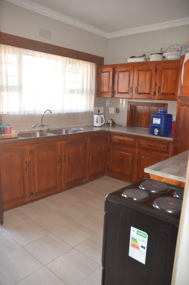 To Let 4 Bedroom Property for Rent in Beacon Bay Eastern Cape